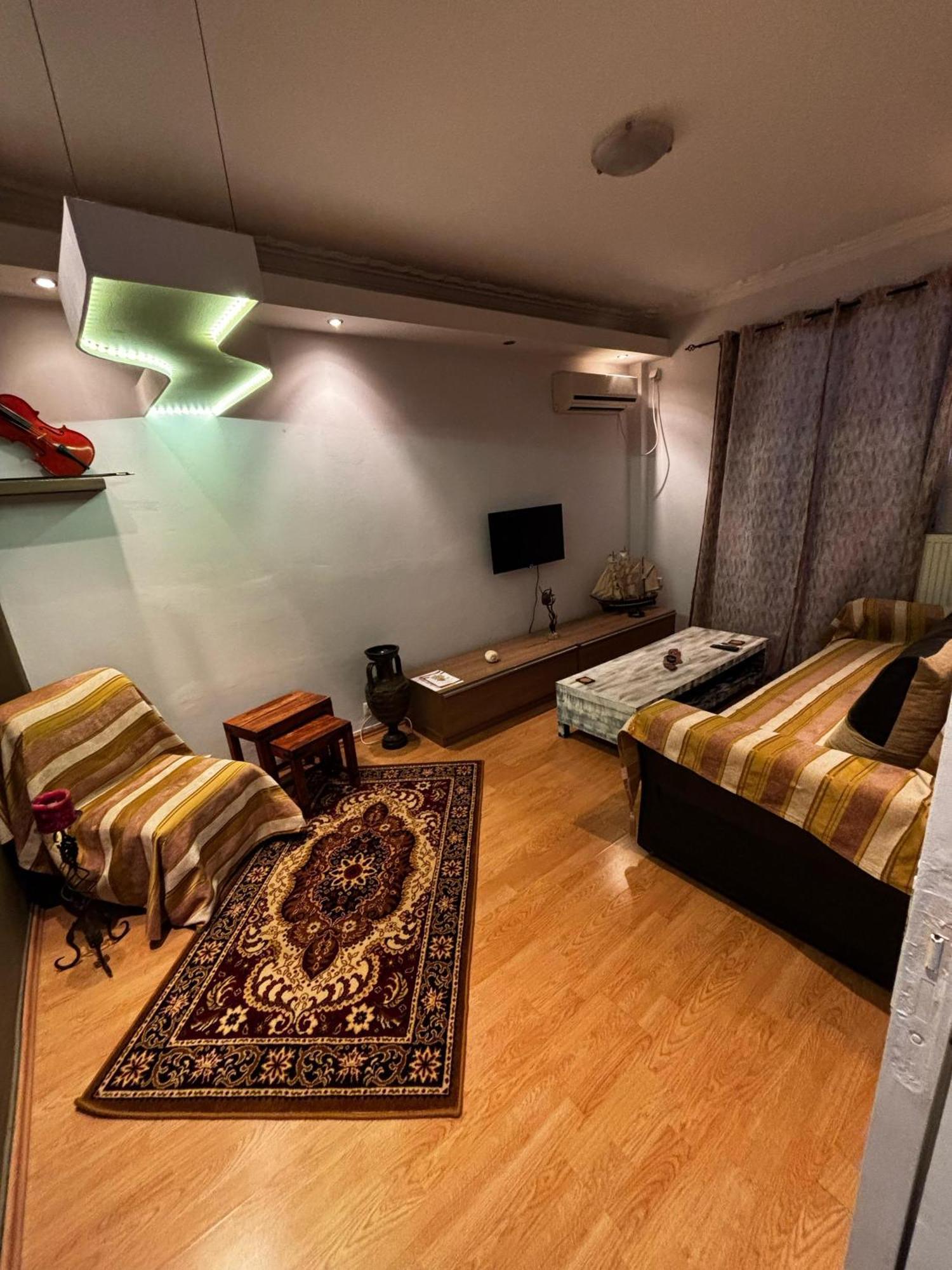 Nirvana Apartment Атина Екстериор снимка