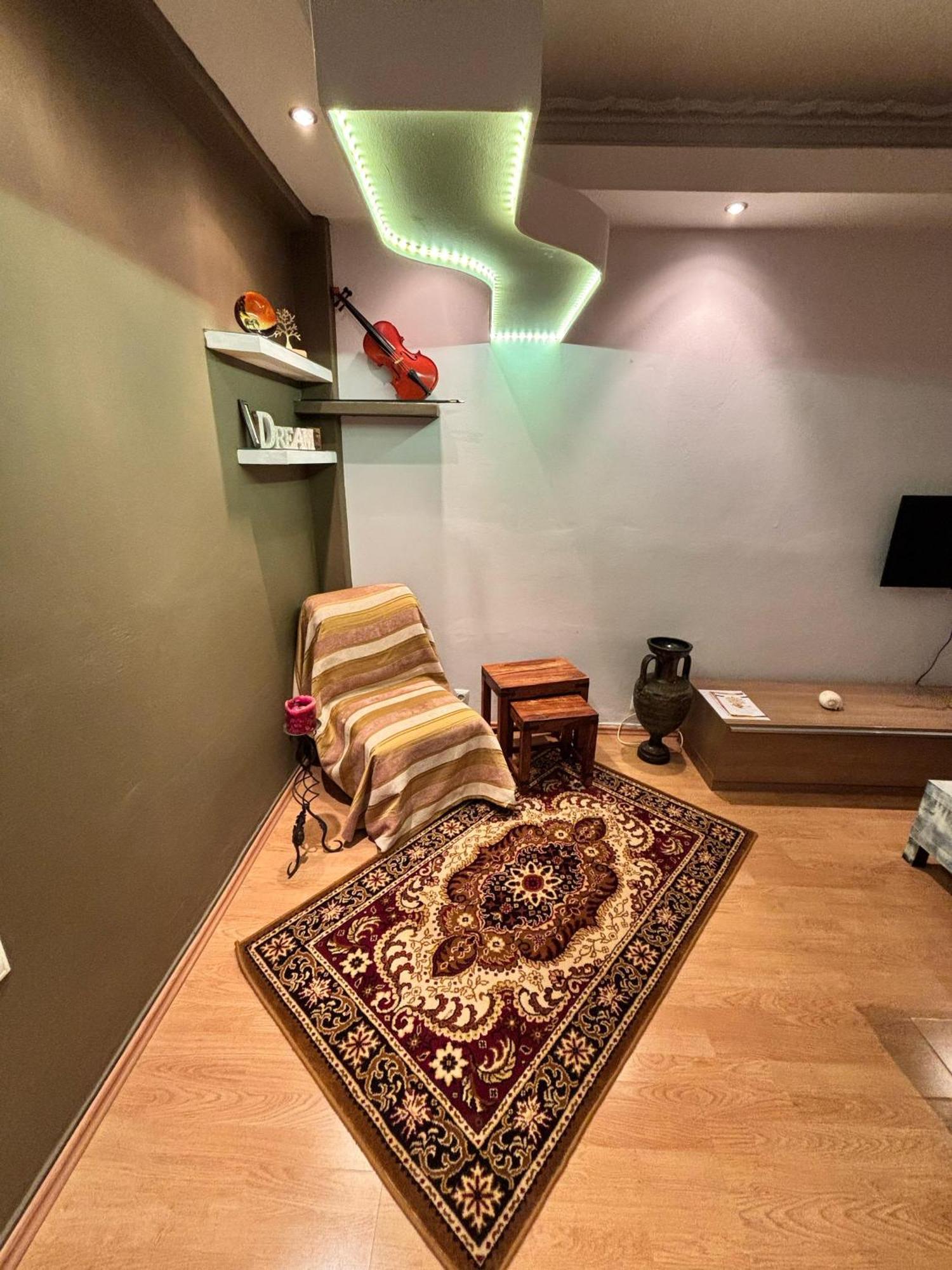 Nirvana Apartment Атина Екстериор снимка